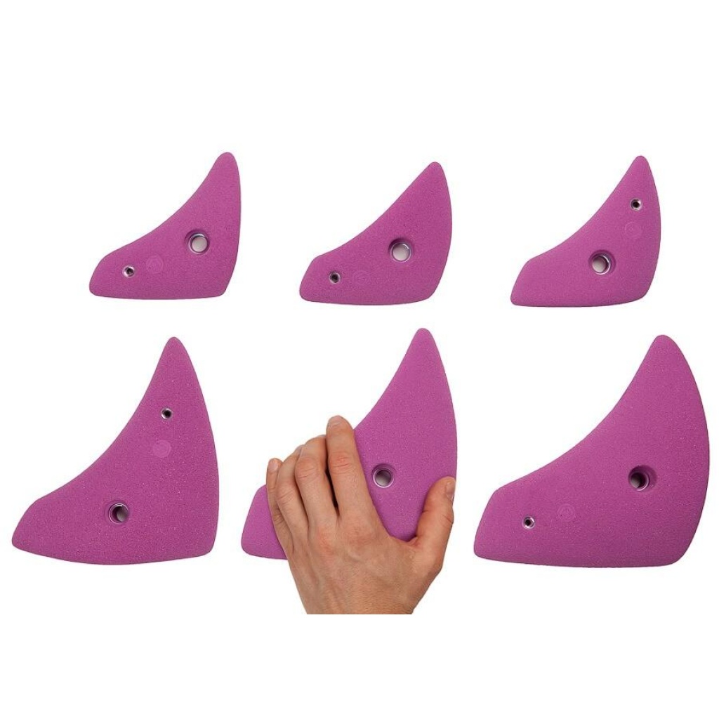 Axes_01_A_Hand